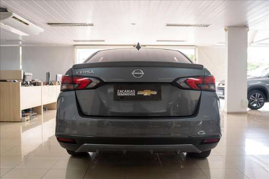NISSAN-VERSA-2024