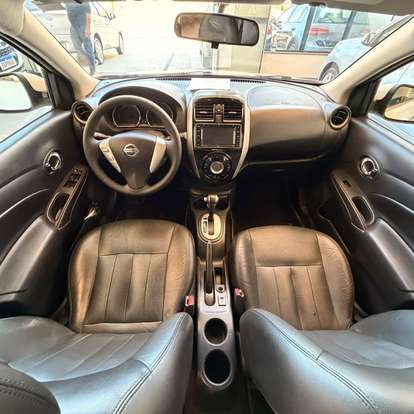 NISSAN-VERSA-2017