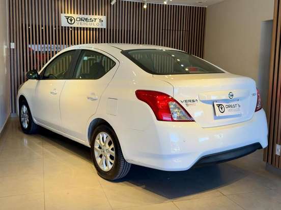 NISSAN-VERSA-1.6 16V FLEXSTART SV 4P XTRONIC NISSAN-VERSA-2019