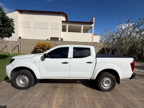 NISSAN-FRONTIER-2022