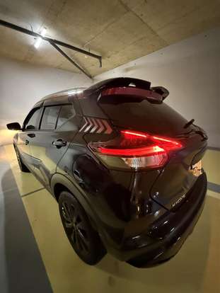 NISSAN-KICKS-2023