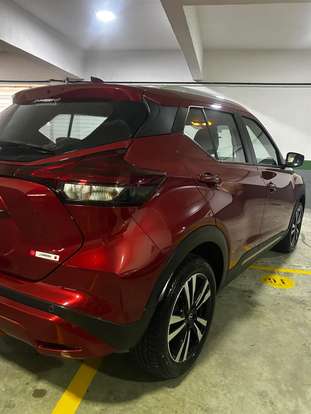 NISSAN-KICKS PLAY-2025