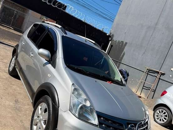 NISSAN-LIVINA-1.8 SL X-GEAR 16V FLEX 4P AUTOMÁTICO NISSAN-LIVINA-2014