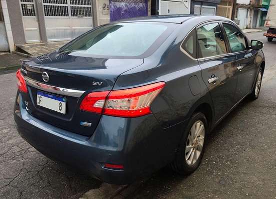 NISSAN-SENTRA-2013