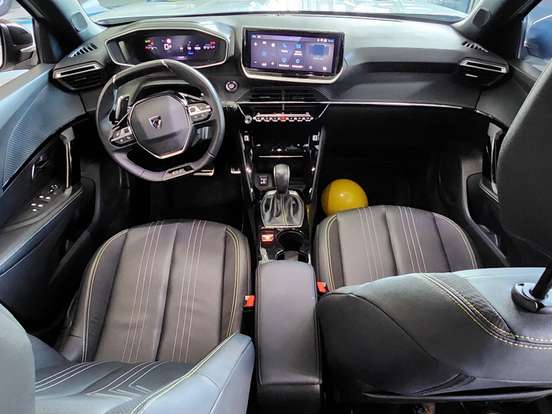 PEUGEOT-2008-1.0 TURBO 200 FLEX GT CVT PEUGEOT-2008-2024