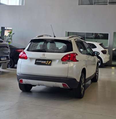 PEUGEOT-2008-2016