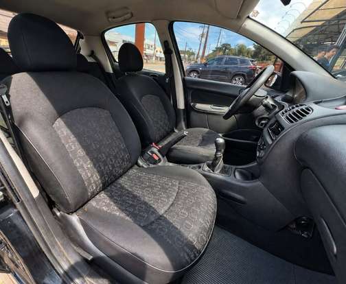 PEUGEOT-206-2007