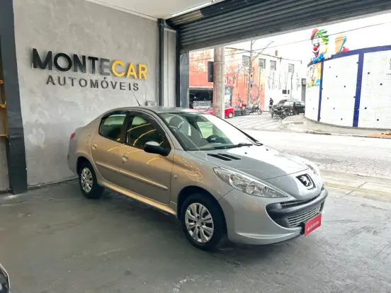 PEUGEOT-207-2011