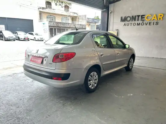 PEUGEOT-207-1.4 XR PASSION 8V FLEX 4P MANUAL PEUGEOT-207-2011