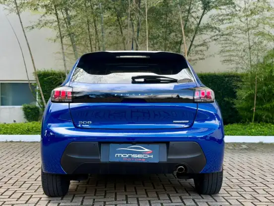 PEUGEOT-208-2023