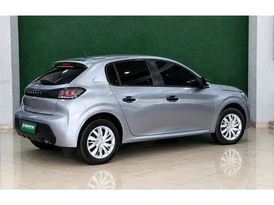 PEUGEOT-208-2022