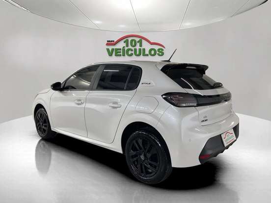 PEUGEOT-208-2025