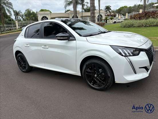 PEUGEOT-208-2023