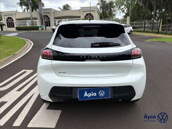 PEUGEOT-208-2023