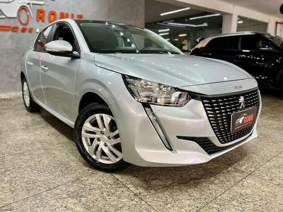 PEUGEOT-208-2021