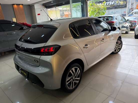 PEUGEOT-208-2022
