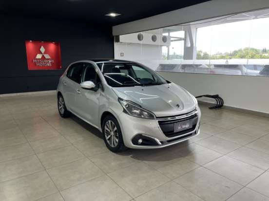 PEUGEOT-208-2016