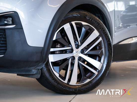 PEUGEOT-3008-1.6 GRIFFE THP 16V GASOLINA 4P AUTOMÁTICO PEUGEOT-3008-2017