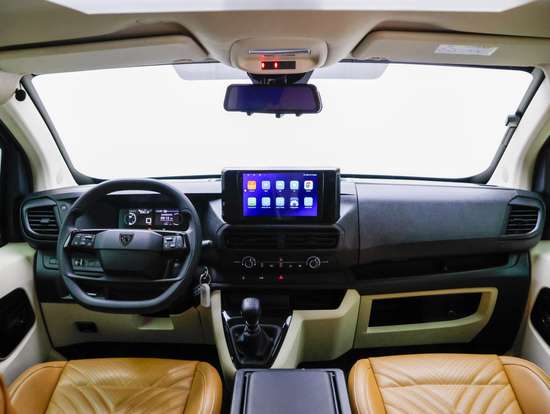 PEUGEOT-EXPERT-2025