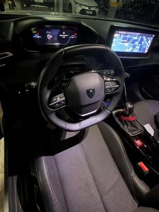 PEUGEOT-2008-2024
