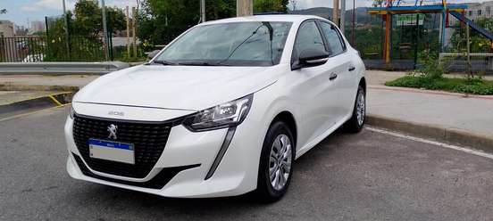 PEUGEOT-208-2023
