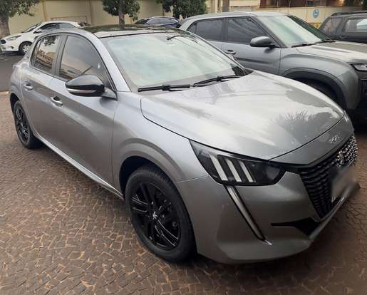 PEUGEOT-208-2022
