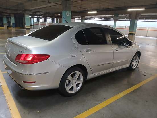 PEUGEOT-408-2013
