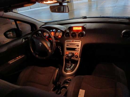 PEUGEOT-408-2013
