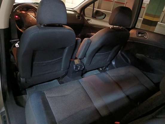 PEUGEOT-408-2013