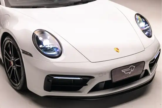 PORSCHE-911-2023
