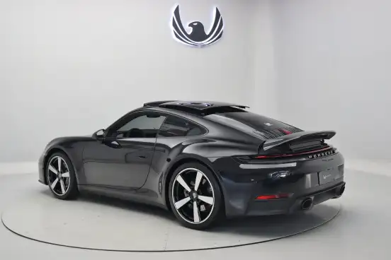 PORSCHE-911-2025