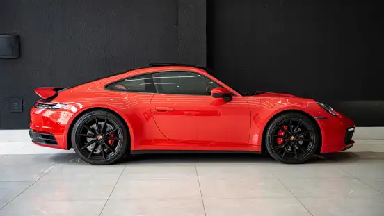 PORSCHE-911-2024