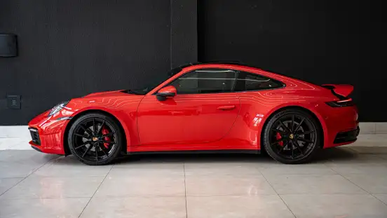 PORSCHE-911-2024