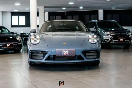 PORSCHE-911-2023