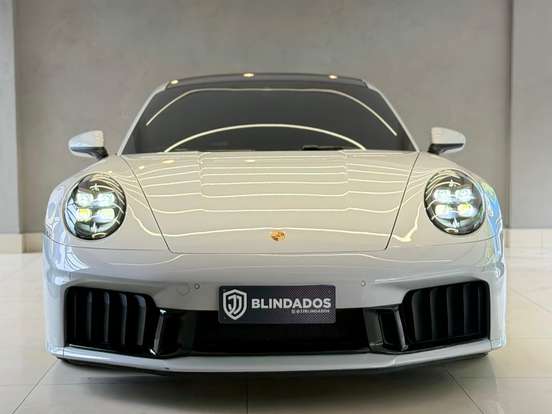 PORSCHE-911-2025