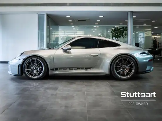 PORSCHE-911-2025