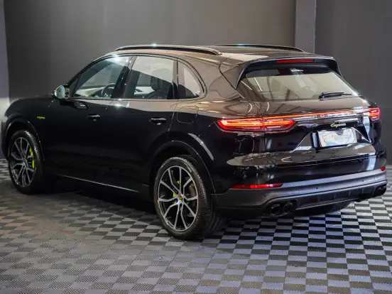 PORSCHE-CAYENNE-3.0 V6 E-HYBRID AWD TIPTRONIC S PORSCHE-CAYENNE-2022