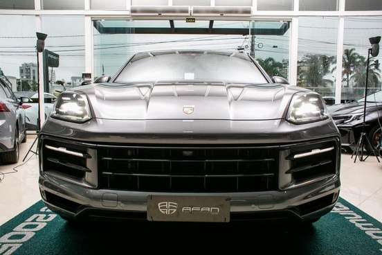 PORSCHE-CAYENNE-2024