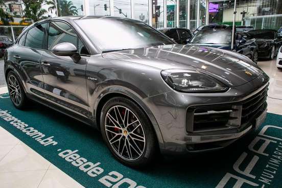 PORSCHE-CAYENNE-2024