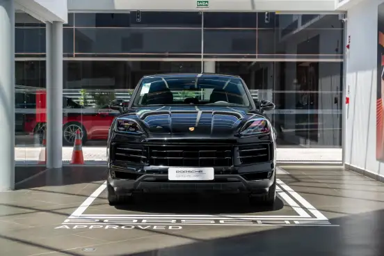 PORSCHE-CAYENNE-2023
