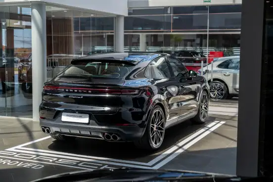 PORSCHE-CAYENNE-2023