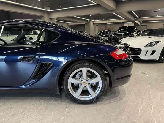 PORSCHE-CAYMAN-2008