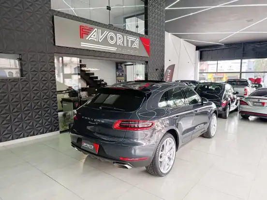 PORSCHE-MACAN-2.0 16V GASOLINA 4P AUTOMÁTICO PORSCHE-MACAN-2017