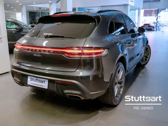 PORSCHE-MACAN-2023