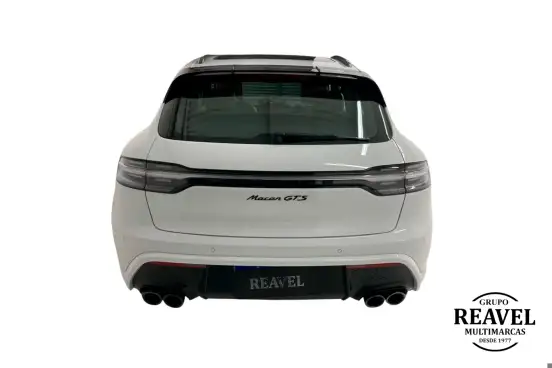 PORSCHE-MACAN-2024