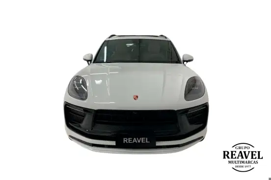 PORSCHE-MACAN-2024