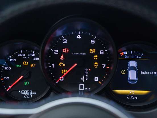 PORSCHE-MACAN-2.0 16V GASOLINA 4P AUTOMÁTICO PORSCHE-MACAN-2021