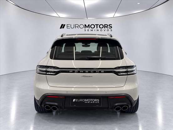 PORSCHE-MACAN-2025