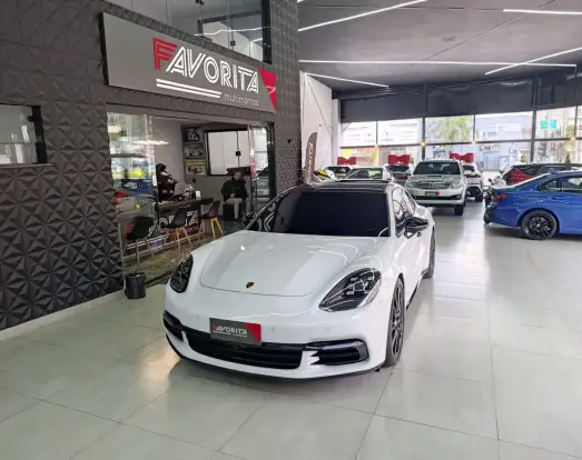 PORSCHE-PANAMERA-2019