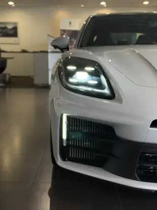 PORSCHE-PANAMERA-2026